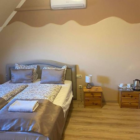 Bed and Breakfast La Curia Panzio Dunaszeg Zewnętrze zdjęcie