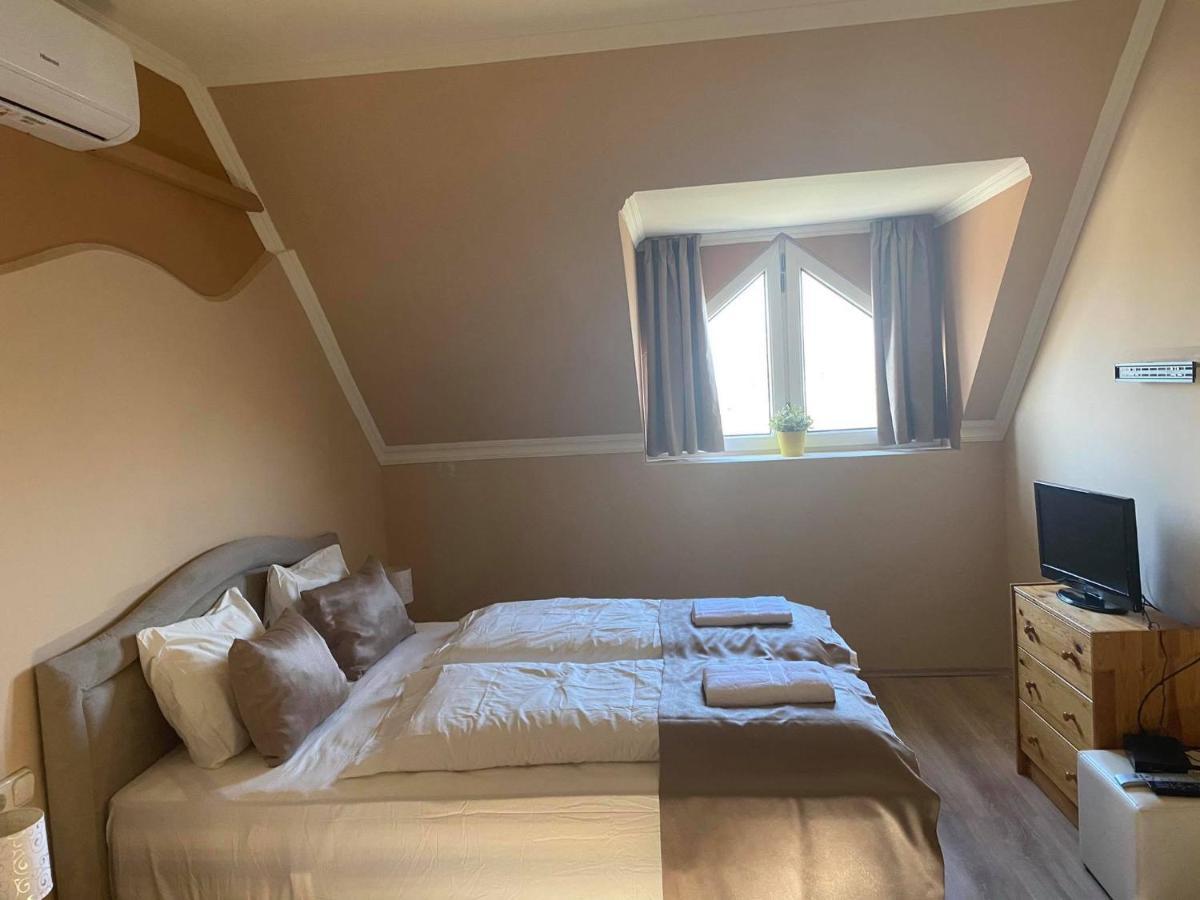 Bed and Breakfast La Curia Panzio Dunaszeg Zewnętrze zdjęcie