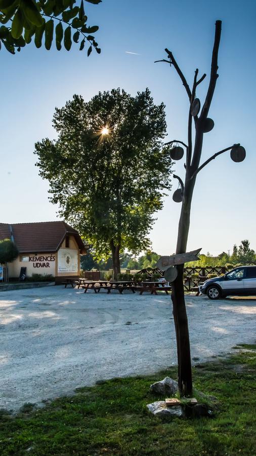 Bed and Breakfast La Curia Panzio Dunaszeg Zewnętrze zdjęcie